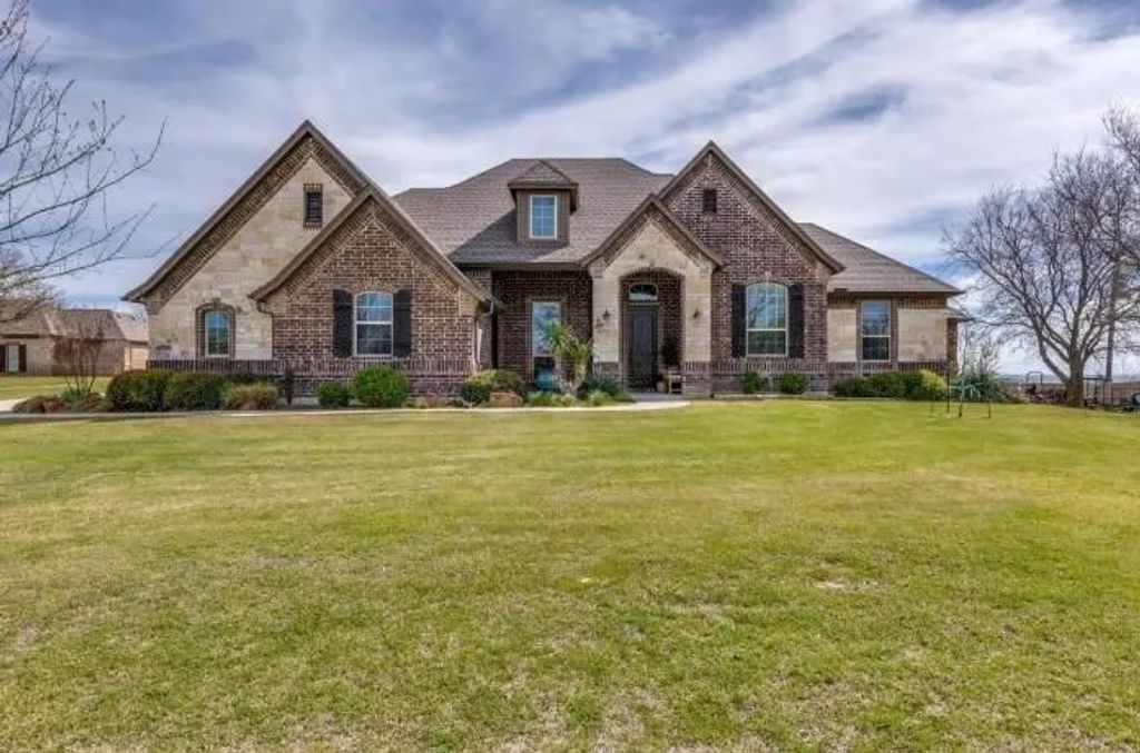 537 County Road 4270, Decatur