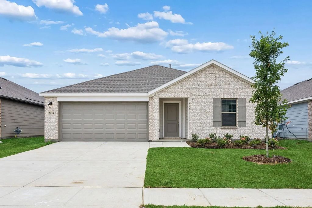 2538 Canadian Way, Crandall