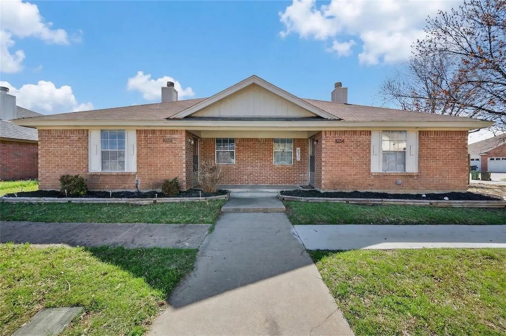 1032 Tennessee Trail, Arlington