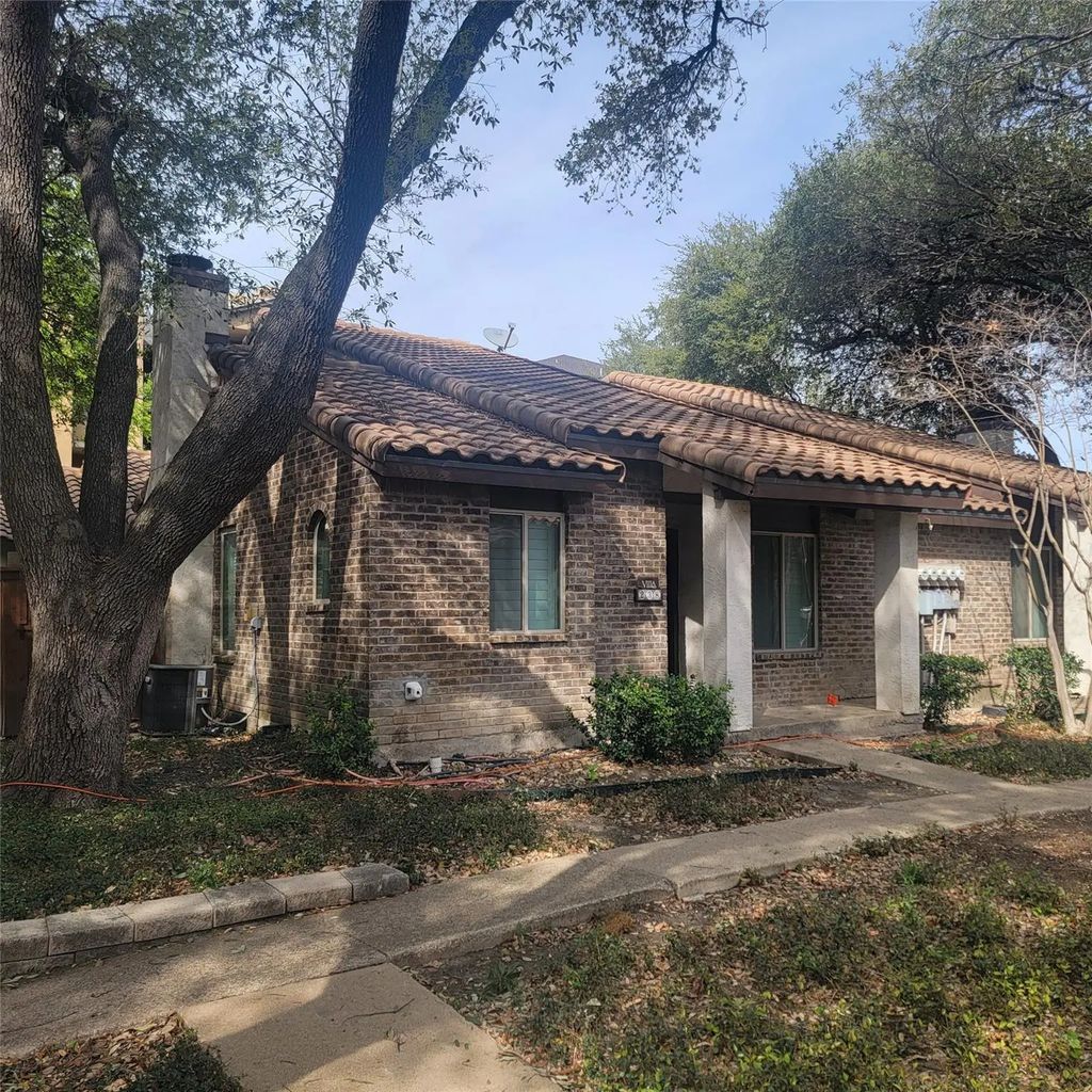 14151 Montfort Drive 238, Dallas