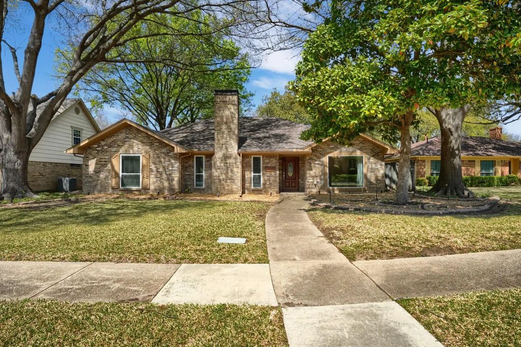 2109 Portsmouth Drive, Richardson