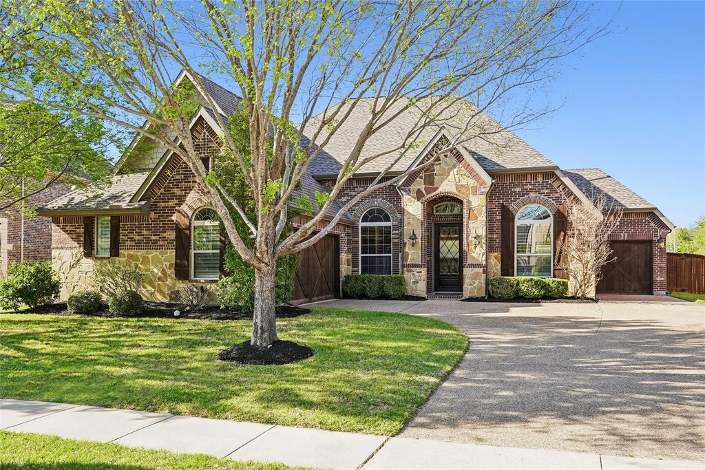 2891 Redfern Drive, Trophy Club