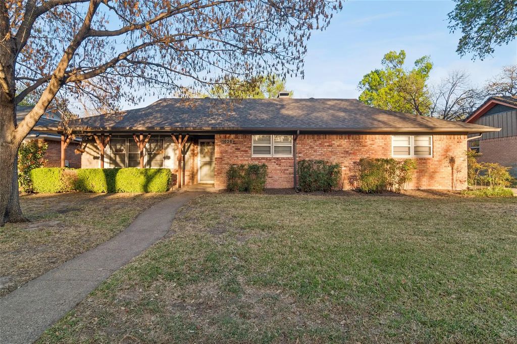 1626 Post Oak Drive, Irving