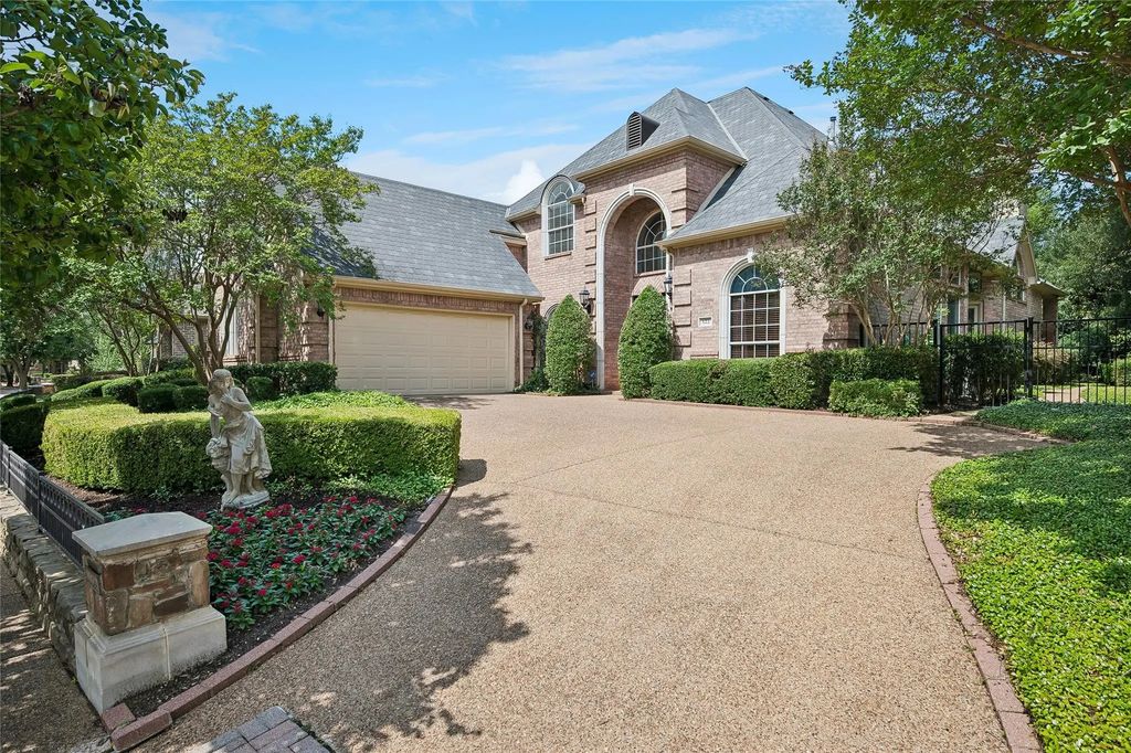 622 Regency Crossing, Southlake