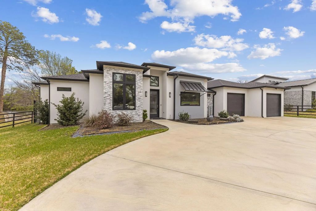 1515 N Fielder Road, Arlington
