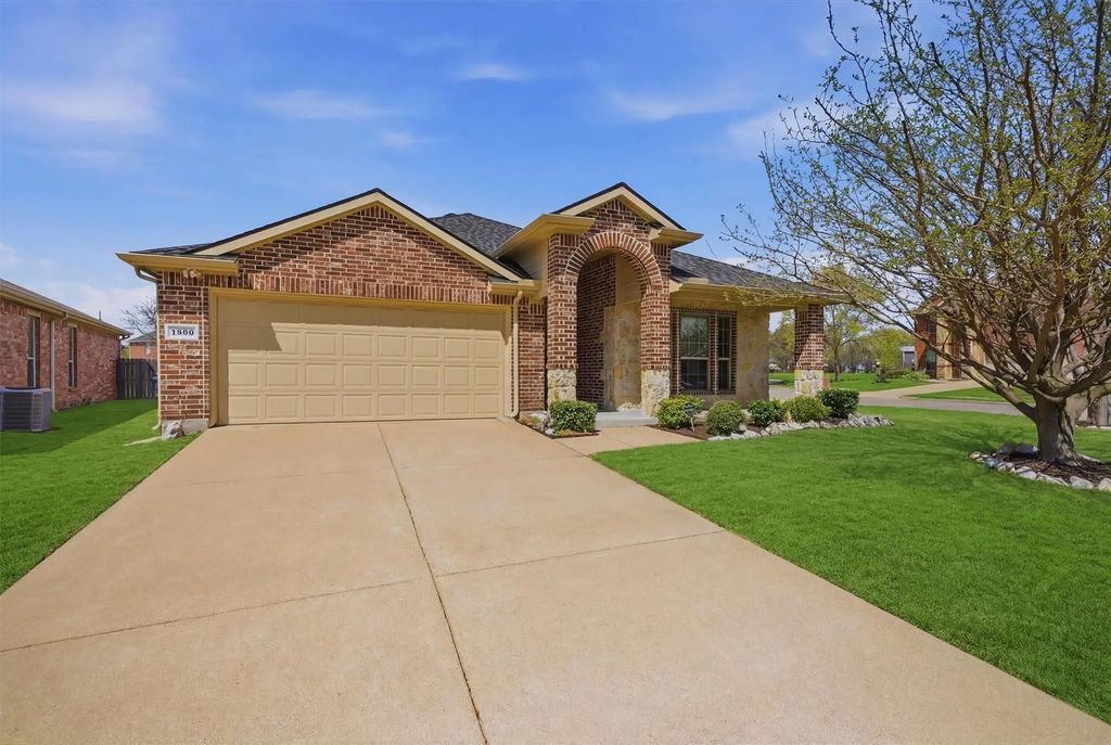 1500 Syracuse Drive, Van Alstyne