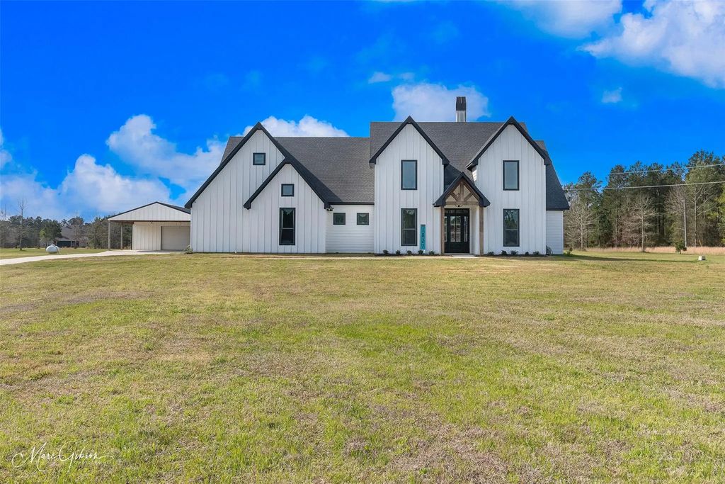 1827 Gravel Point Road, Frierson
