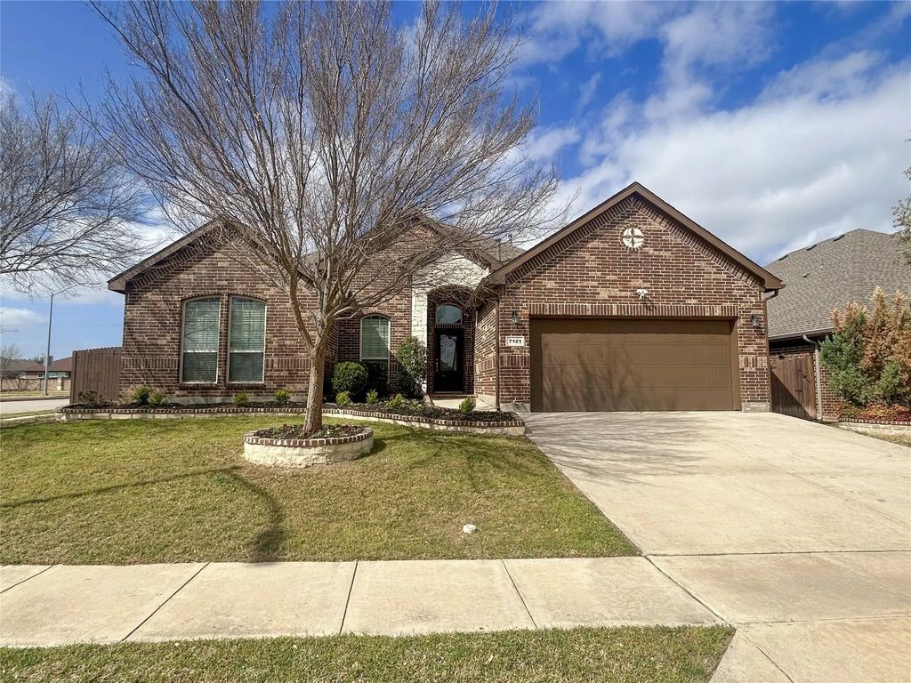 7101 Truchas Peak Trail, Fort Worth
