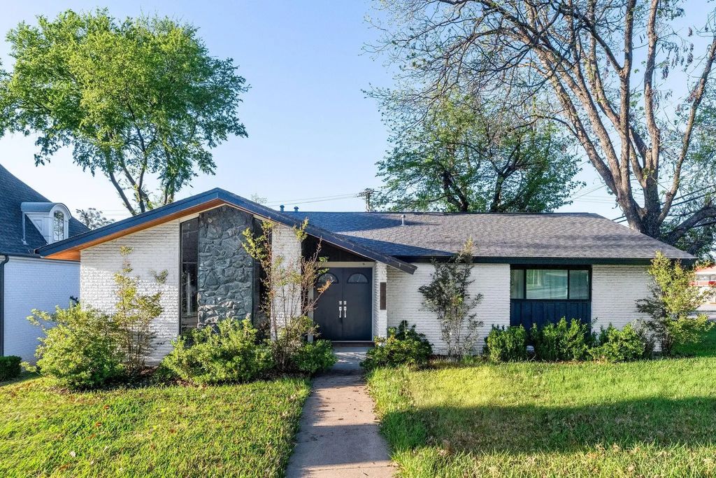 9797 Broken Bow Road, Dallas