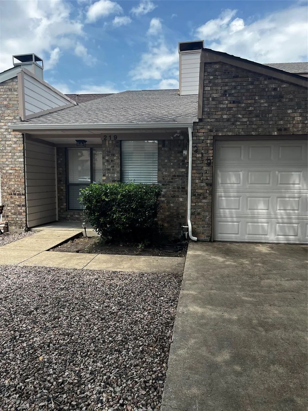 219 Mccarley Place, McKinney