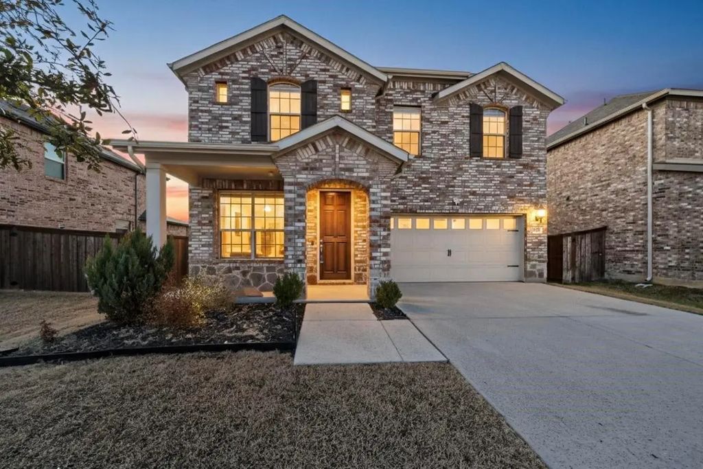 7213 Bronco Bluff, Sachse