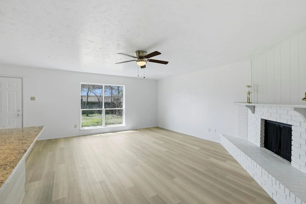 524 Oldbridge Drive, Allen