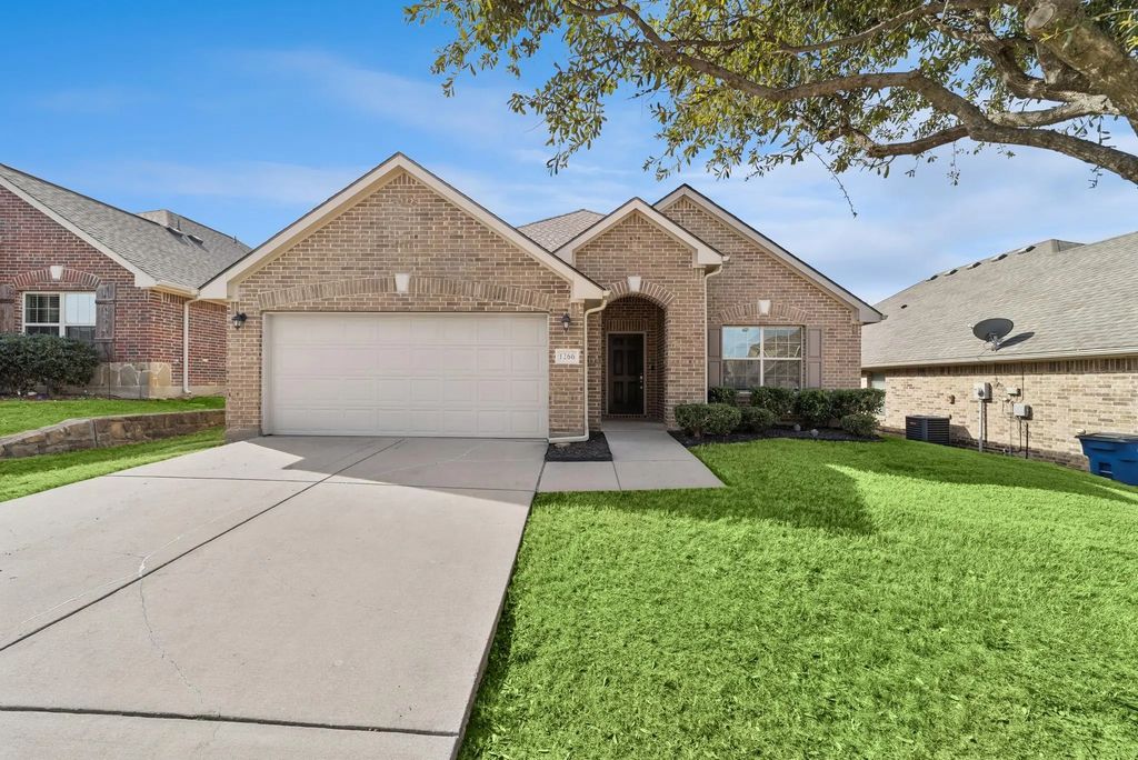 1266 Waterford Drive, Little Elm