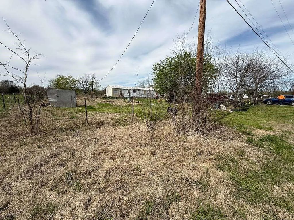 9380 Private Road 3844, Quinlan
