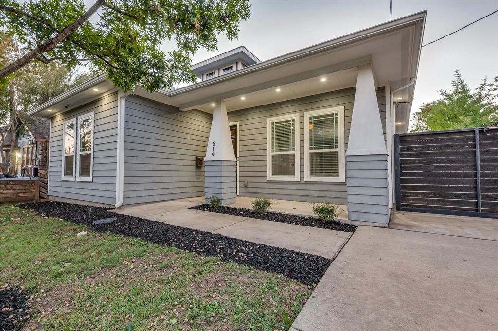 619 Buckalew Street, Dallas