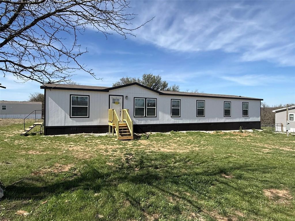 380 Valley Ridge Drive, Bridgeport