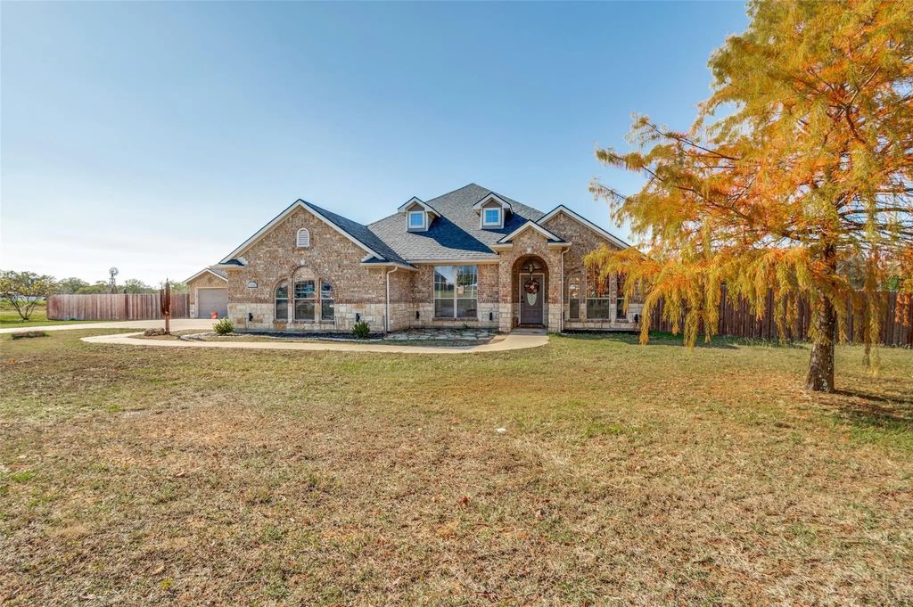 4900 J Williams Lane, Mansfield