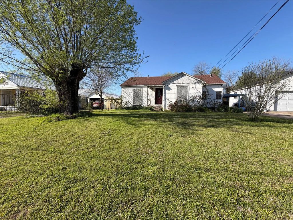 2820 Vinnie Street, Greenville