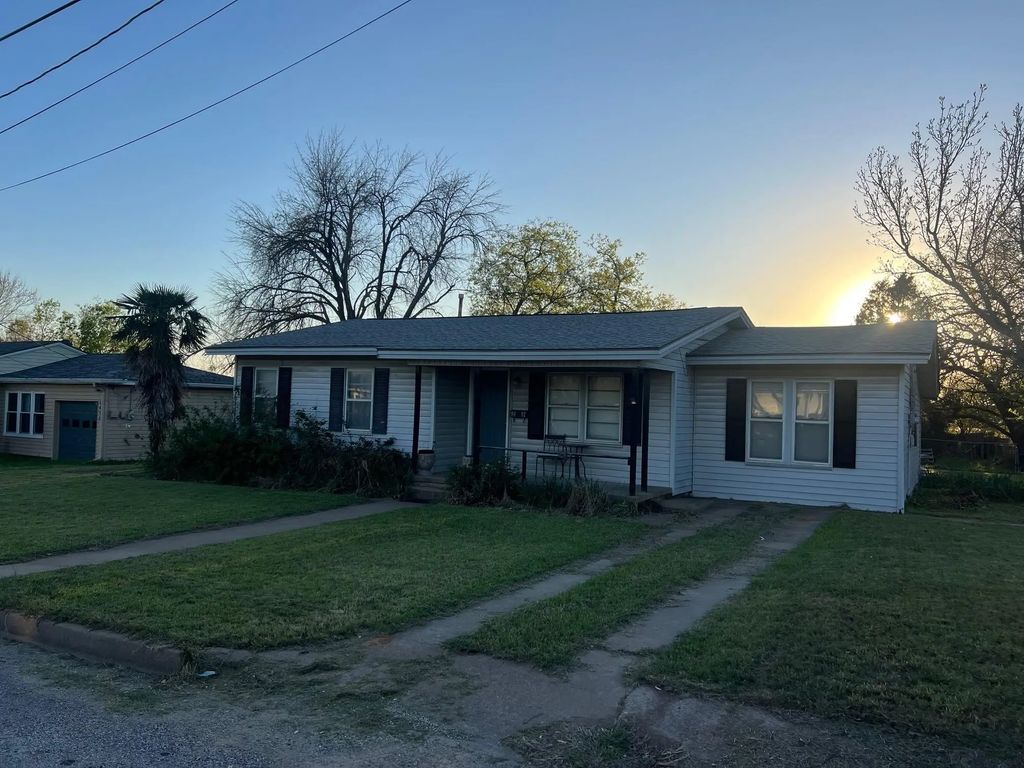 1417 Oliver Street, Weatherford