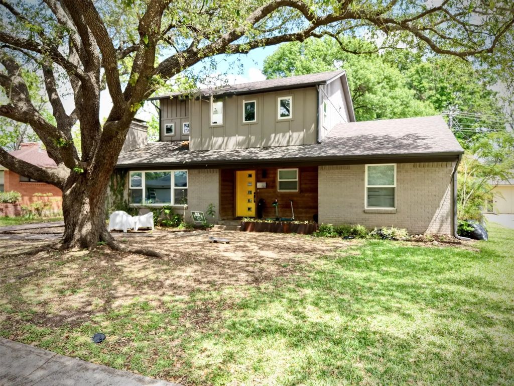 720 Parkhurst Drive, Dallas