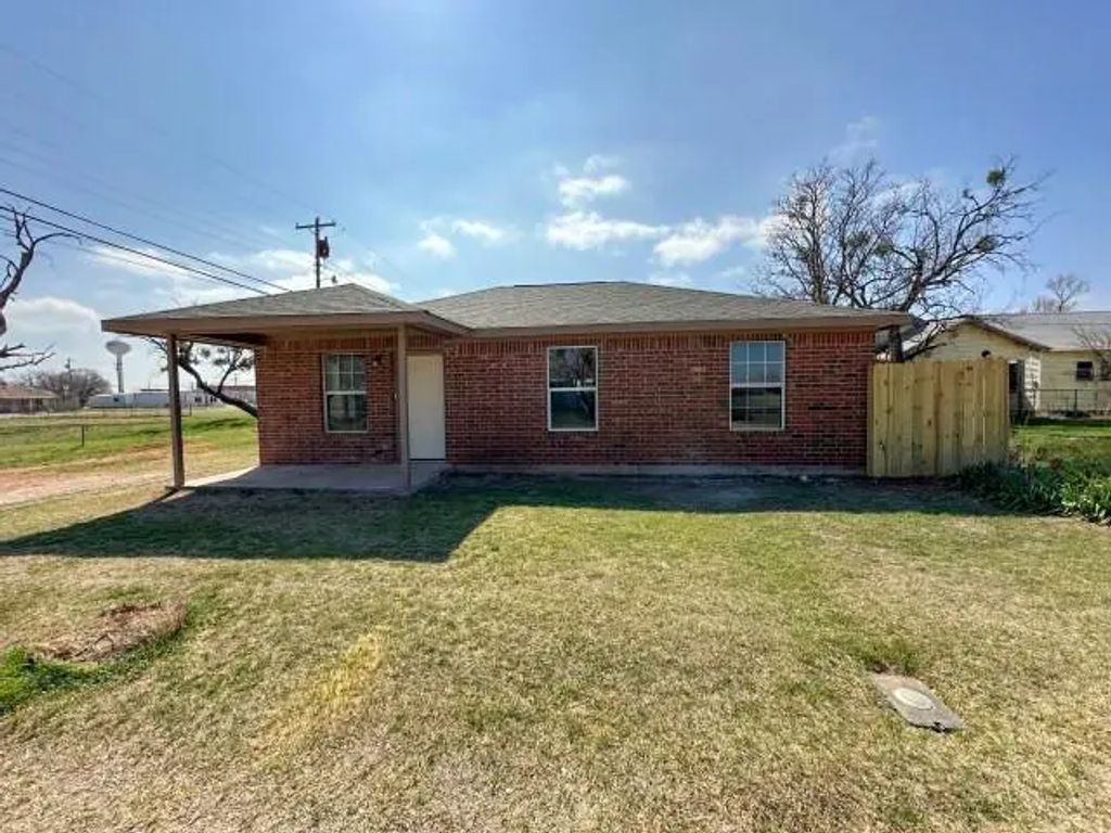 1107 N 4th, Merkel