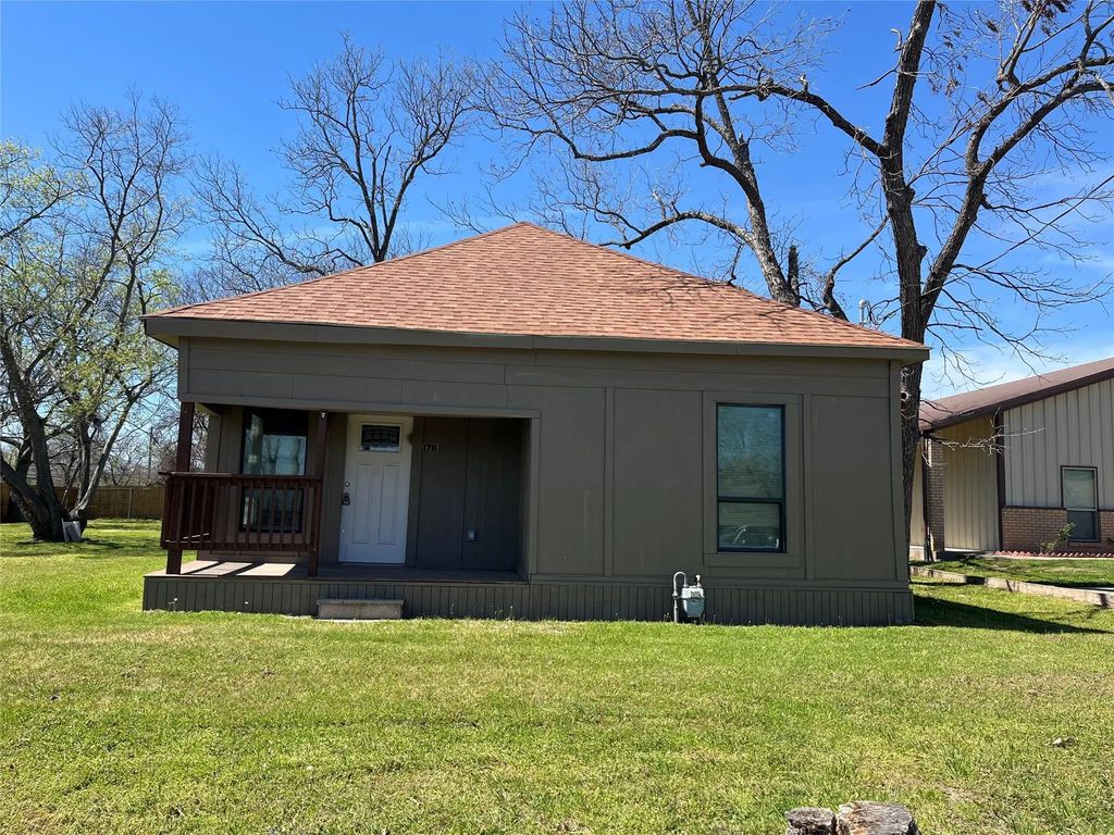 1711 Oriental Street, Bonham
