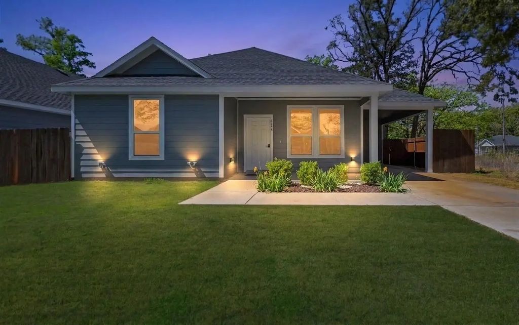 6104 Chickasaw Drive, Mabank