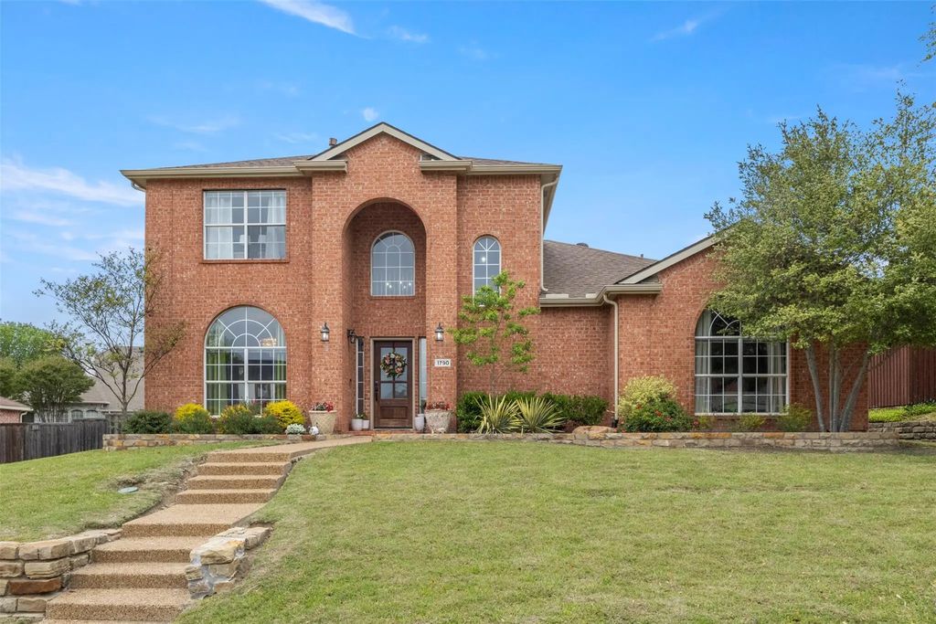 1790 Lake Breeze Drive, Rockwall