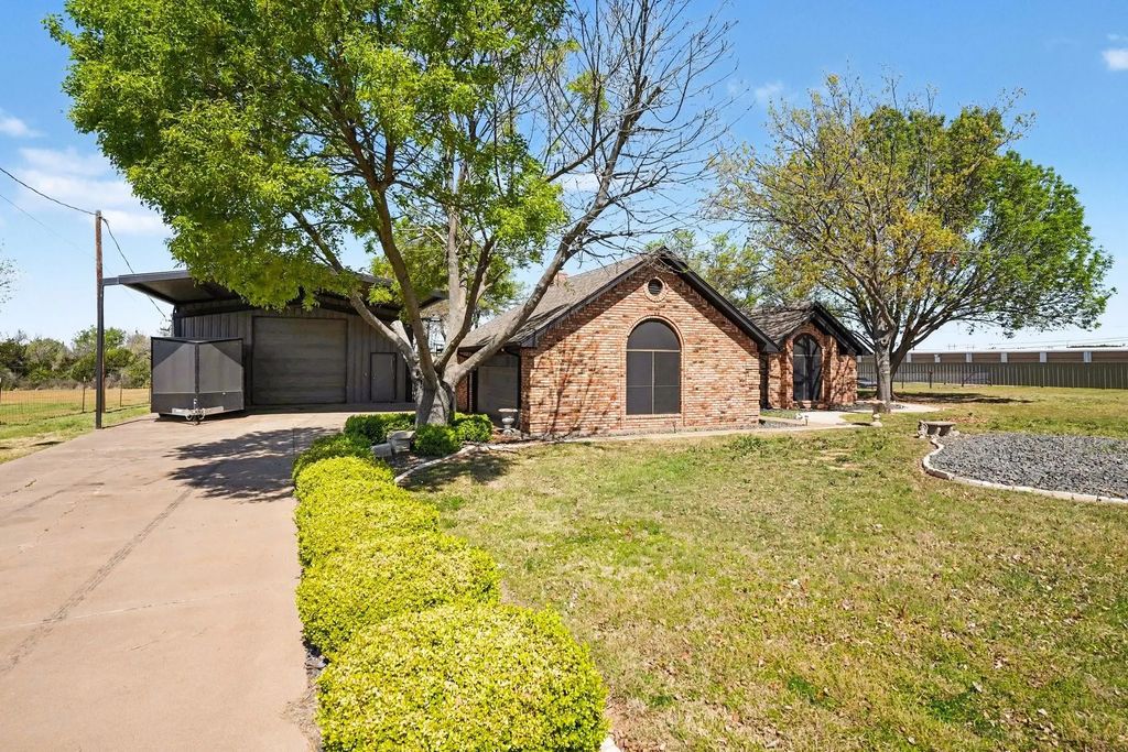 6030 Acton Meadows Court, Granbury