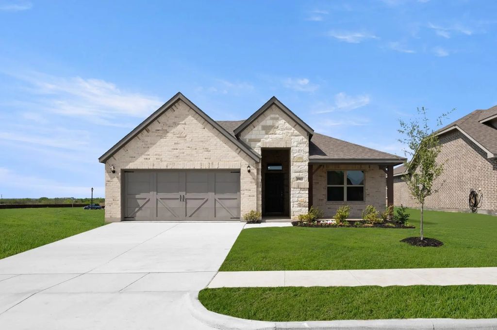 1912 Seminole Drive, Cleburne
