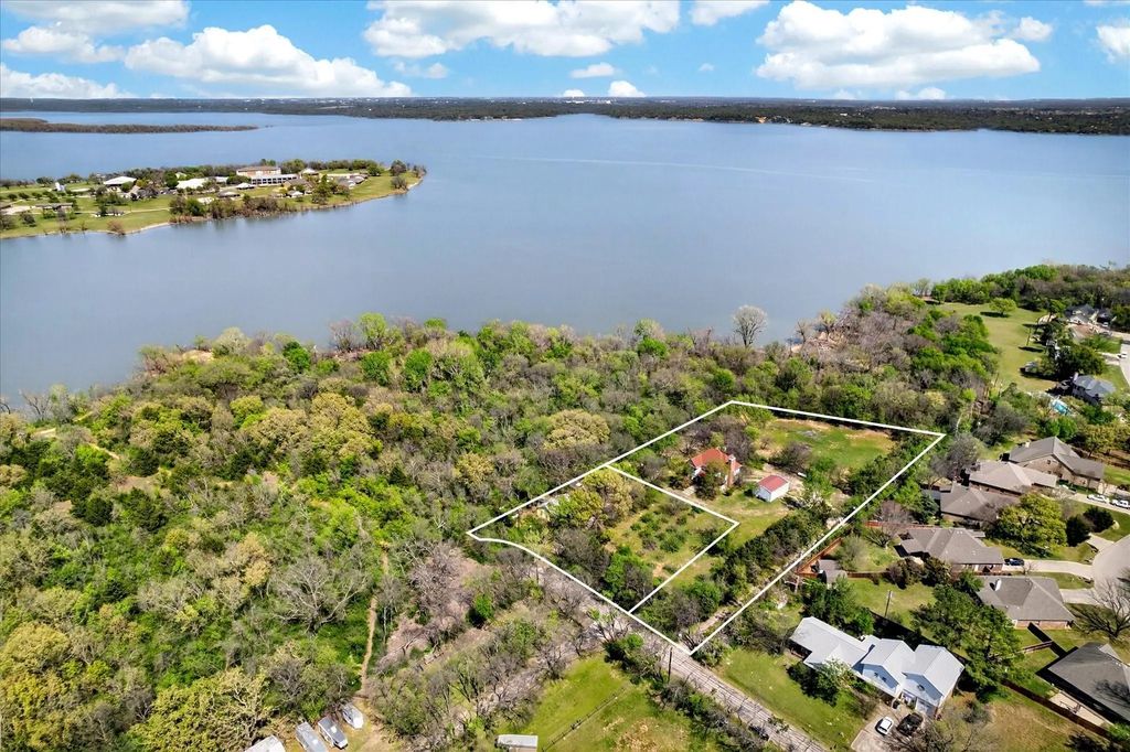 516 N Garza Road, Shady Shores