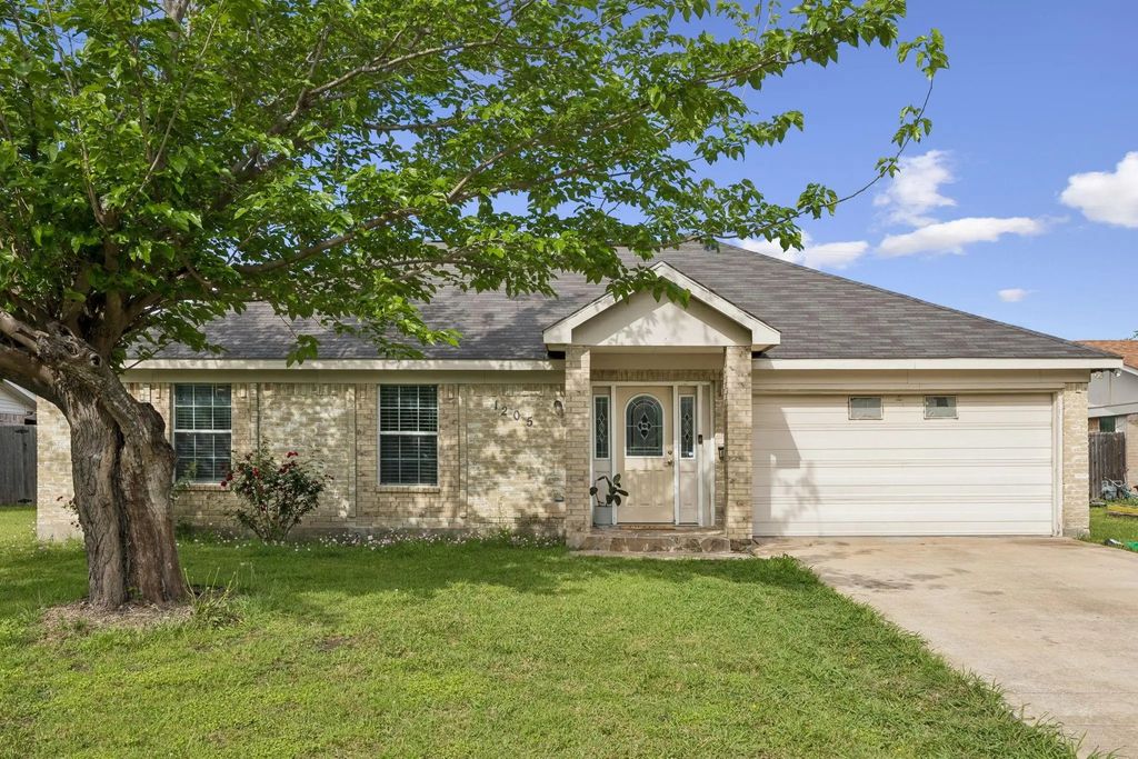 1205 Briarcove Drive, Richardson