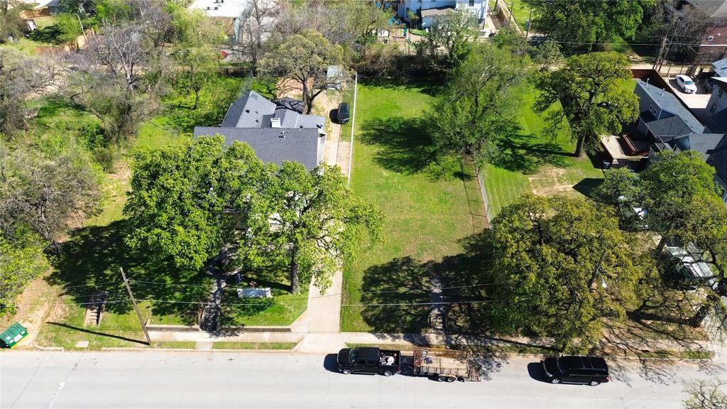 1830 Park Row Avenue, Dallas