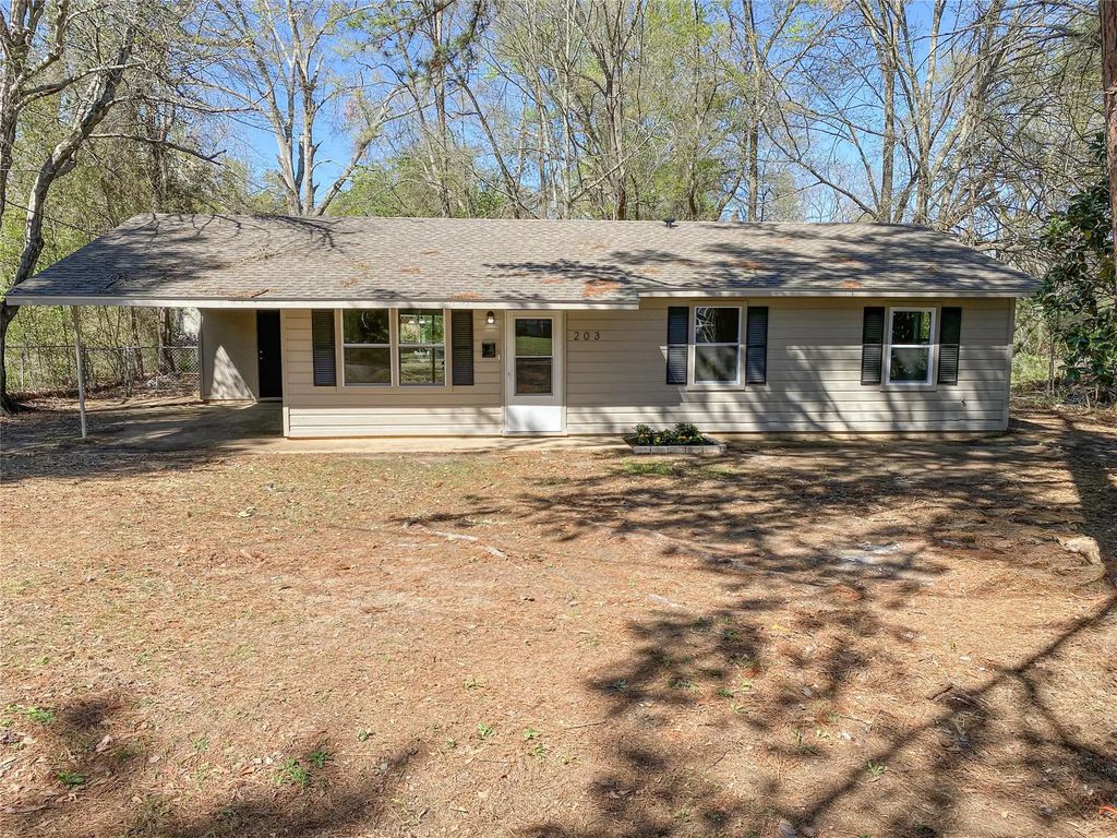 203 Elam Street, Mansfield