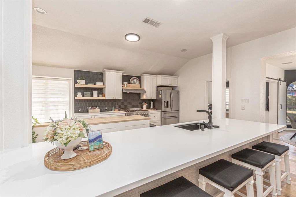 1088 Midnight Pass, Rockwall