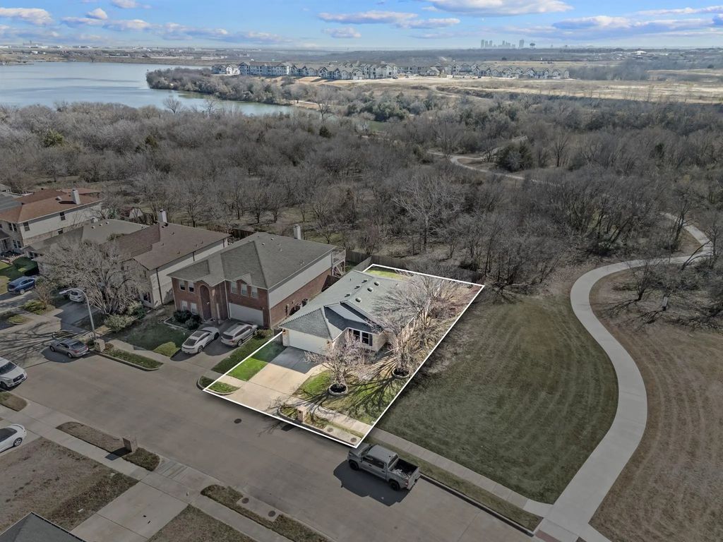 5377 Kingsknowe Parkway, Fort Worth