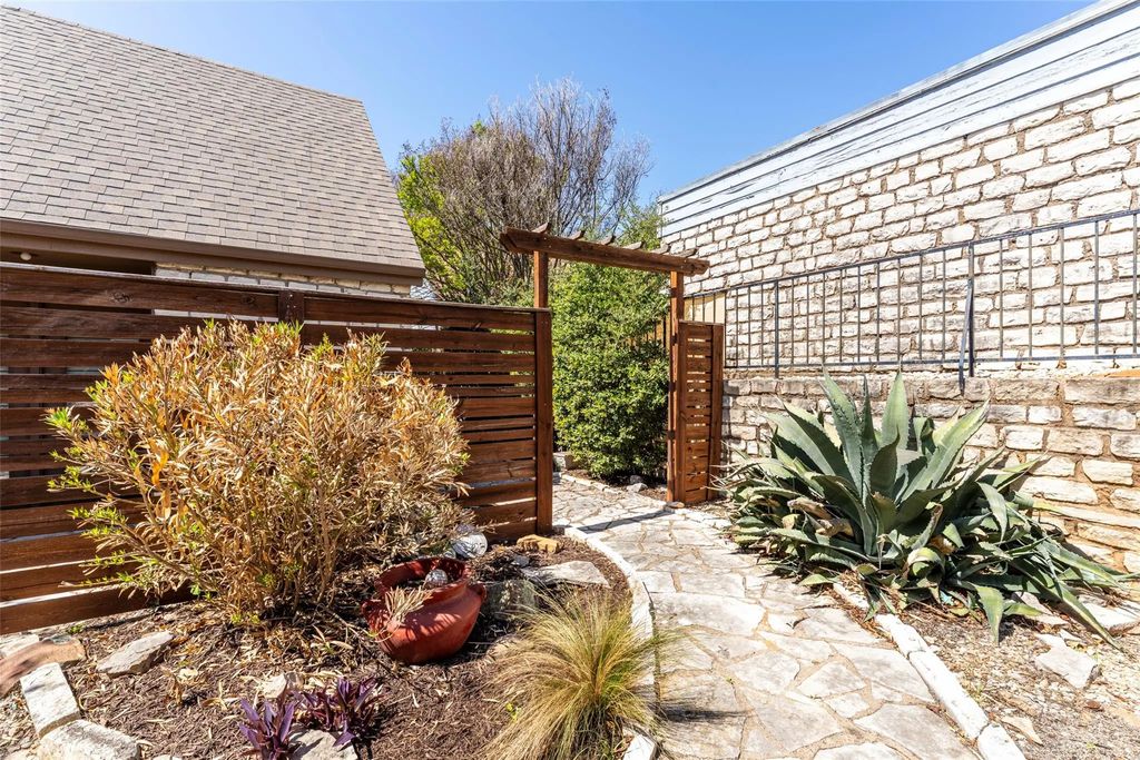 4918 Sonterra Court, Granbury