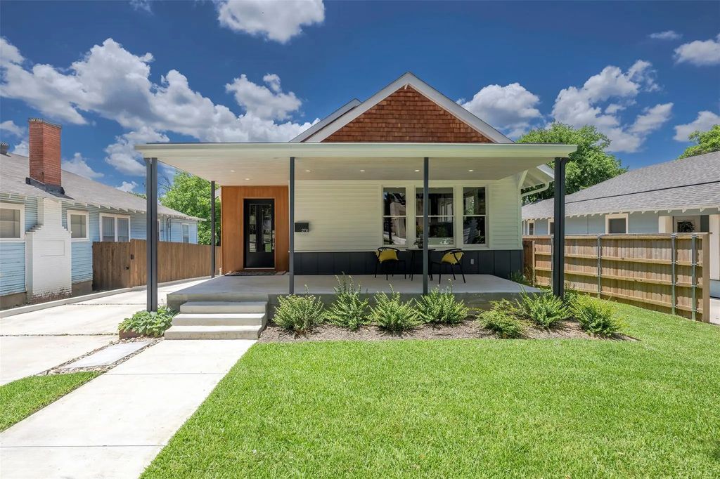 2716 College Avenue, Fort Worth