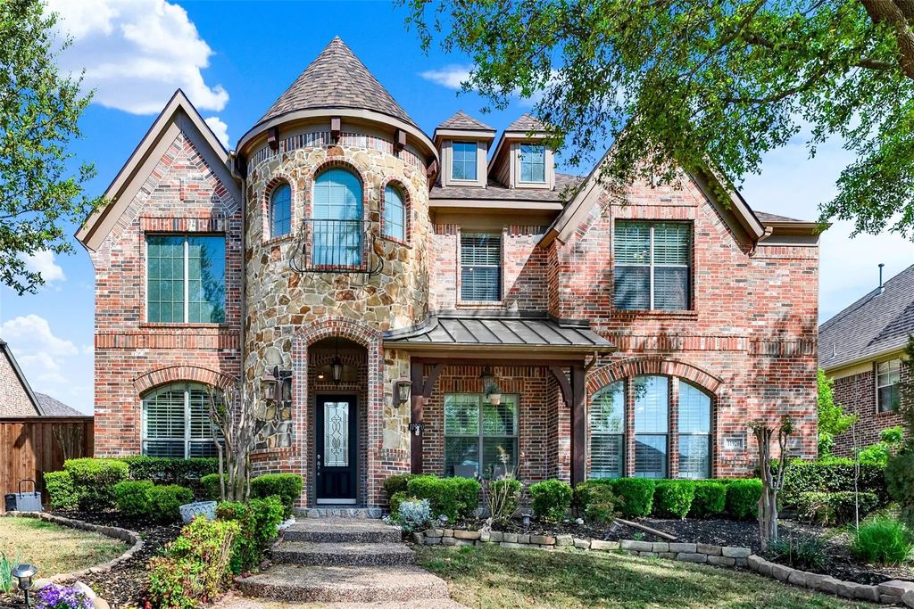 11920 Gladstone Court, Frisco