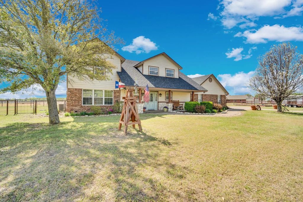 130 Eubanks Road, Maypearl