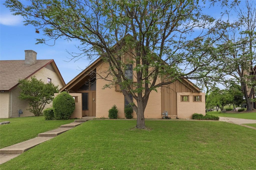 2814 Cheyenne Street, Irving