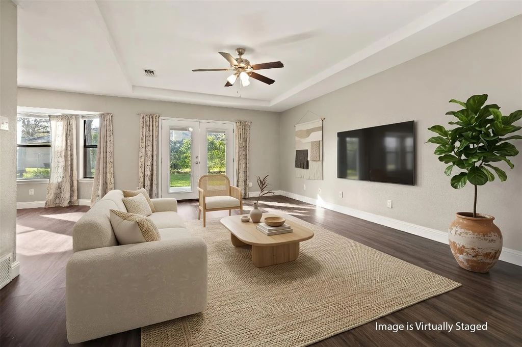 1094 Palm Court, Mansfield