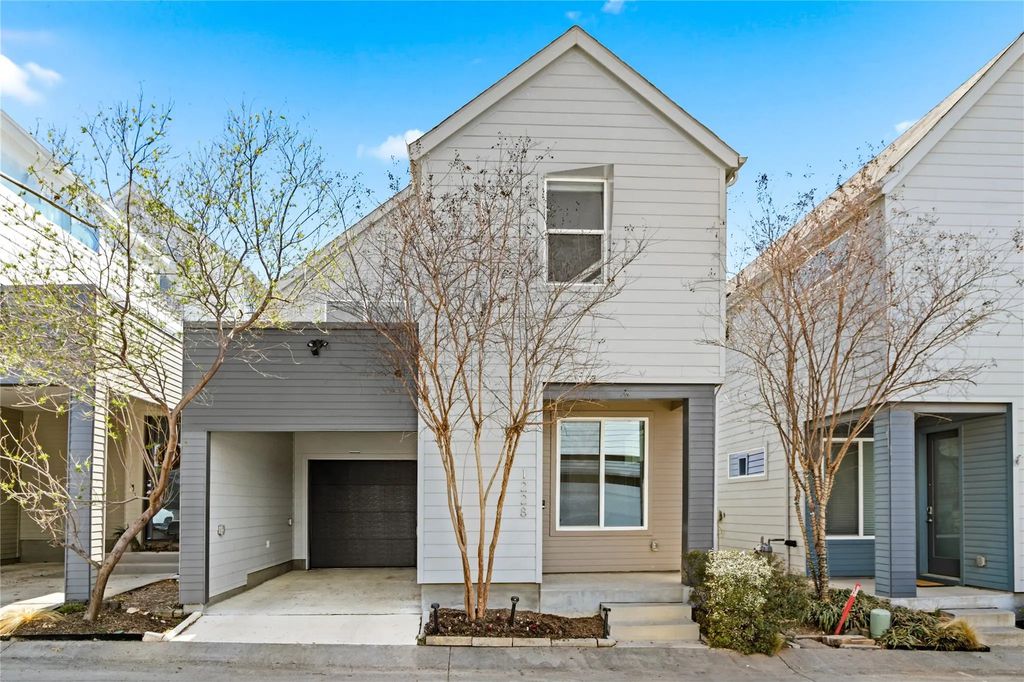 1228 Clifftop Lane, Dallas