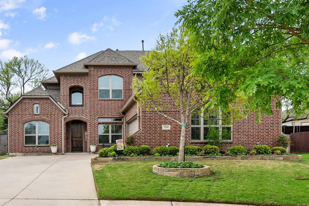 3710 Patty Lane, Arlington