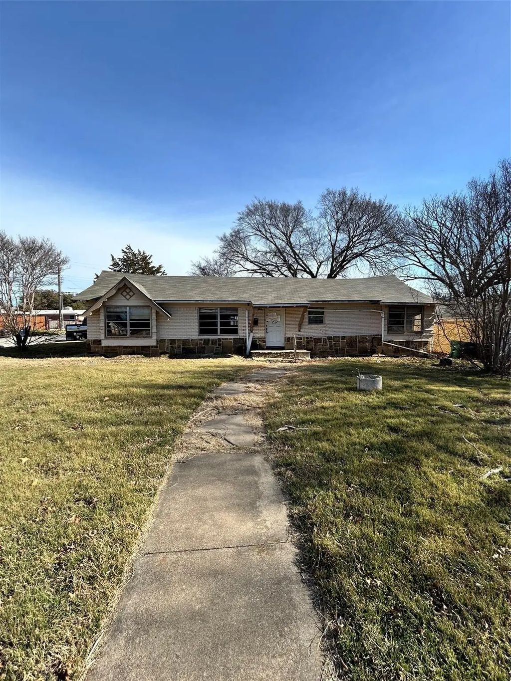 5501 Westcreek Drive, Fort Worth