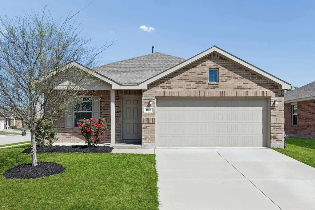 1810 River Crossing Drive, Anna