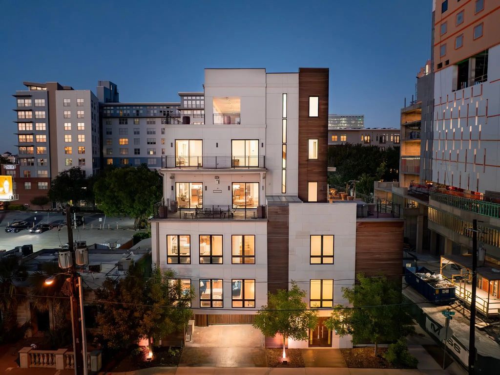 2934 N Hall Street 202, Dallas