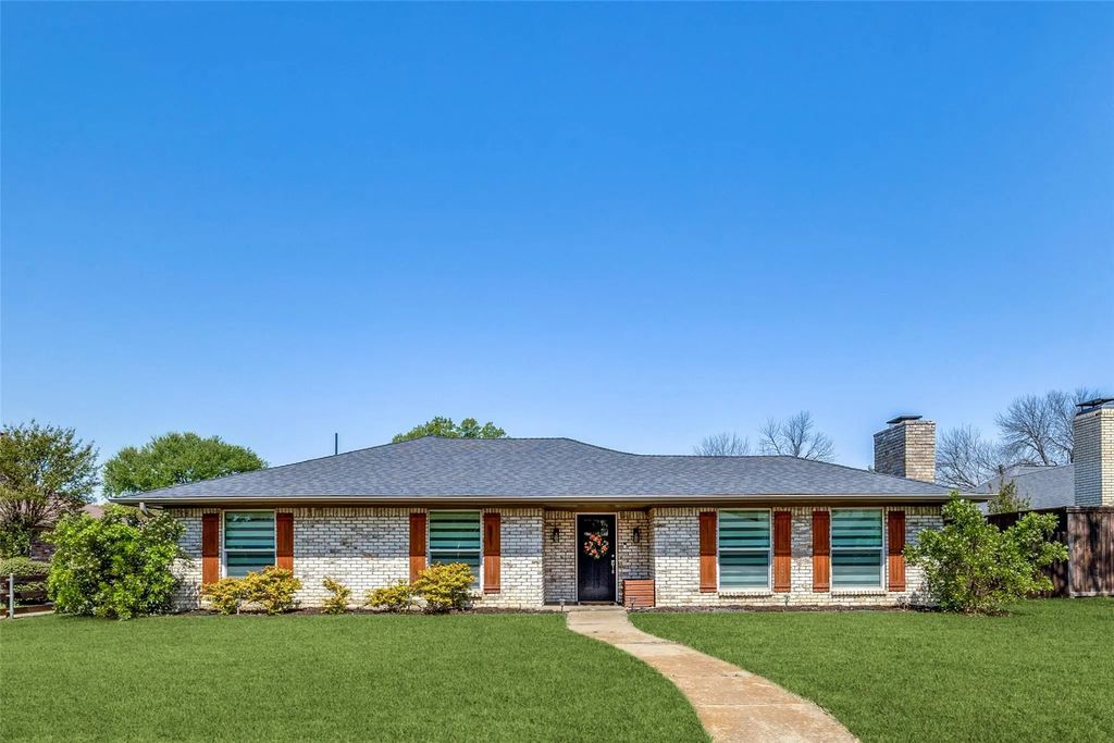 3213 Dover Drive, Plano