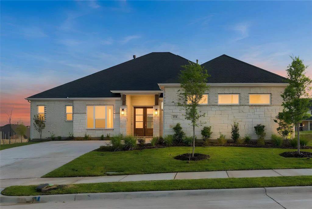 214 Parkland Valley Lane, Rockwall