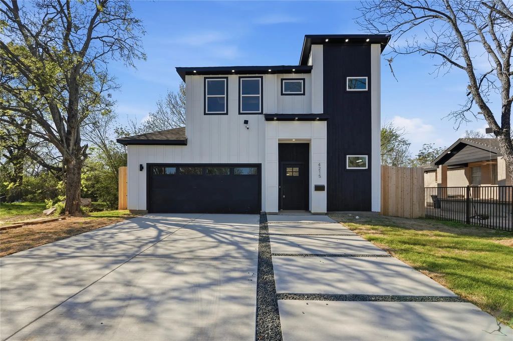 4215 Carpenter Avenue, Dallas